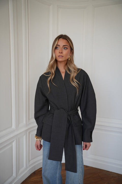 Lizea grise - Veste ceinturée