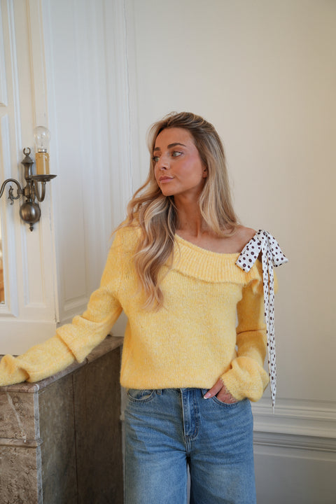 Rita jaune - Pull asymétrique
