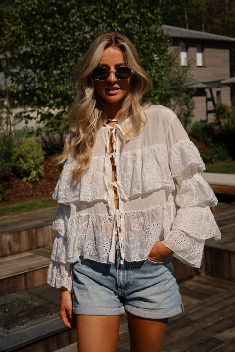 Salomé écrue - Blouse volantée