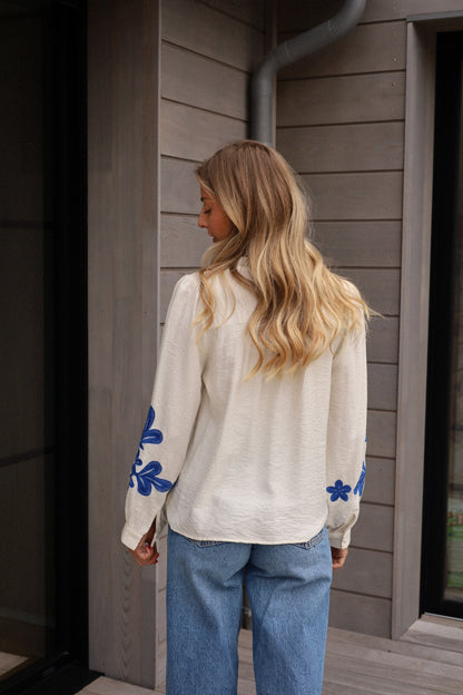 Tina écrue/bleue - Blouse brodée