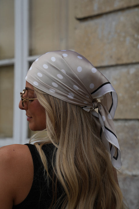 Esmée beige - Foulard à pois