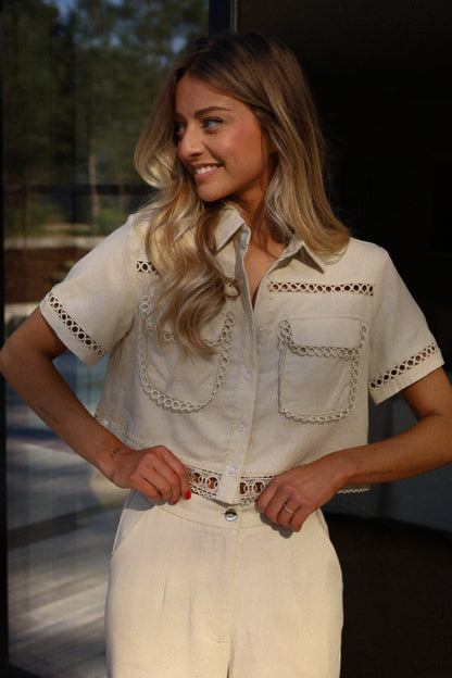 Jill beige - Blouse brodée