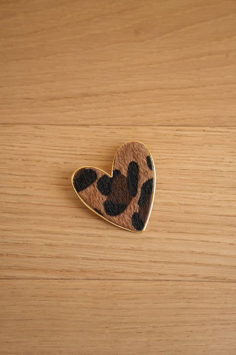 Bao léopard - Broche coeur
