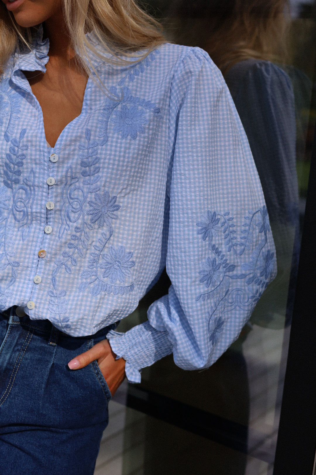 Avy bleue - Blouse brodée