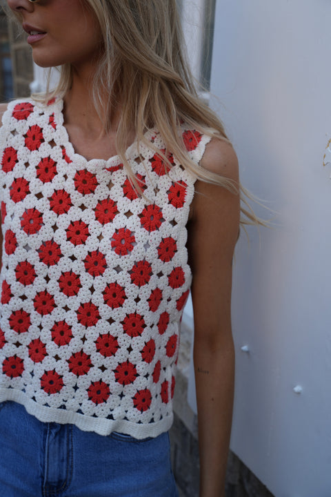 Emery rouge - Top crochet