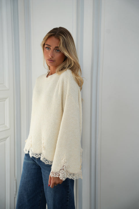 Charlie crème - Pull brodé